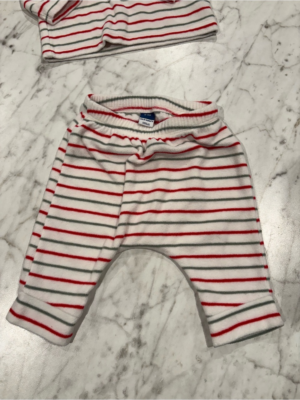 Old Navy Baby 2-Piece Fleece Outfit Set 0-3 Months Red Green Stripe Holiday - Picture 4 of 5